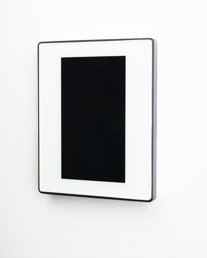 کلید ترموستاتیک مدل مجستیک سفید فریم طوسی